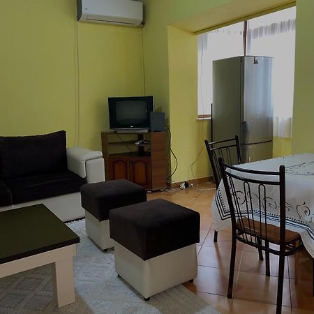 Central Apartment Shkodra Kültér fotó