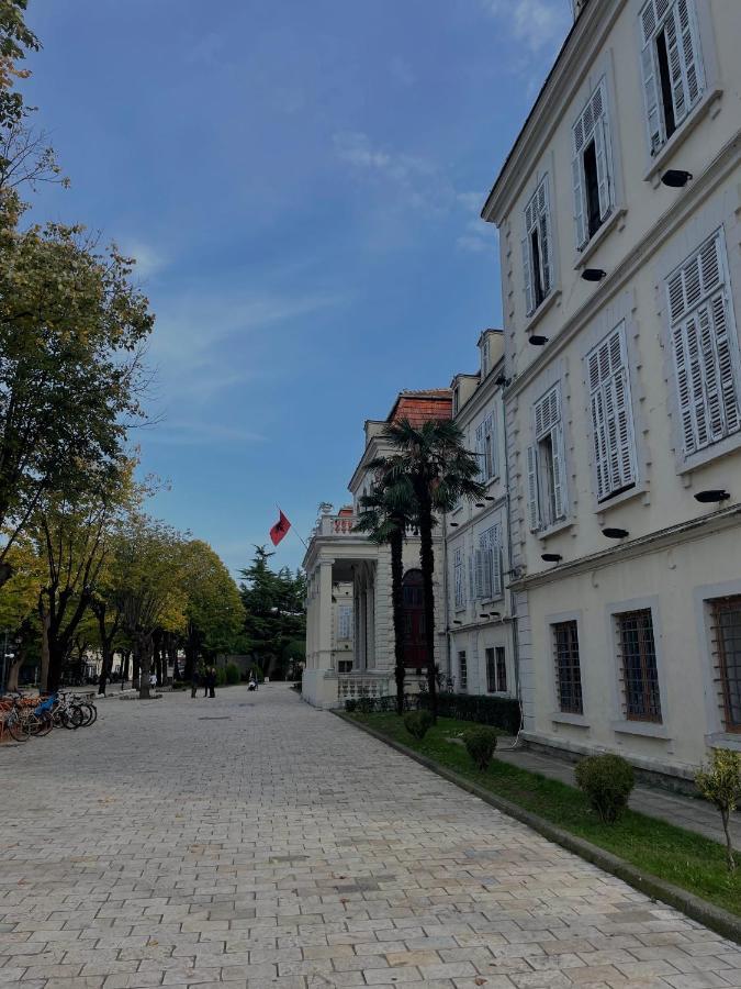 Central Apartment Shkodra Kültér fotó